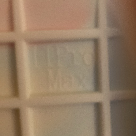 Never used hello kitty iPhone 11 Pro Max 6.5 case - Picture 3 of 4